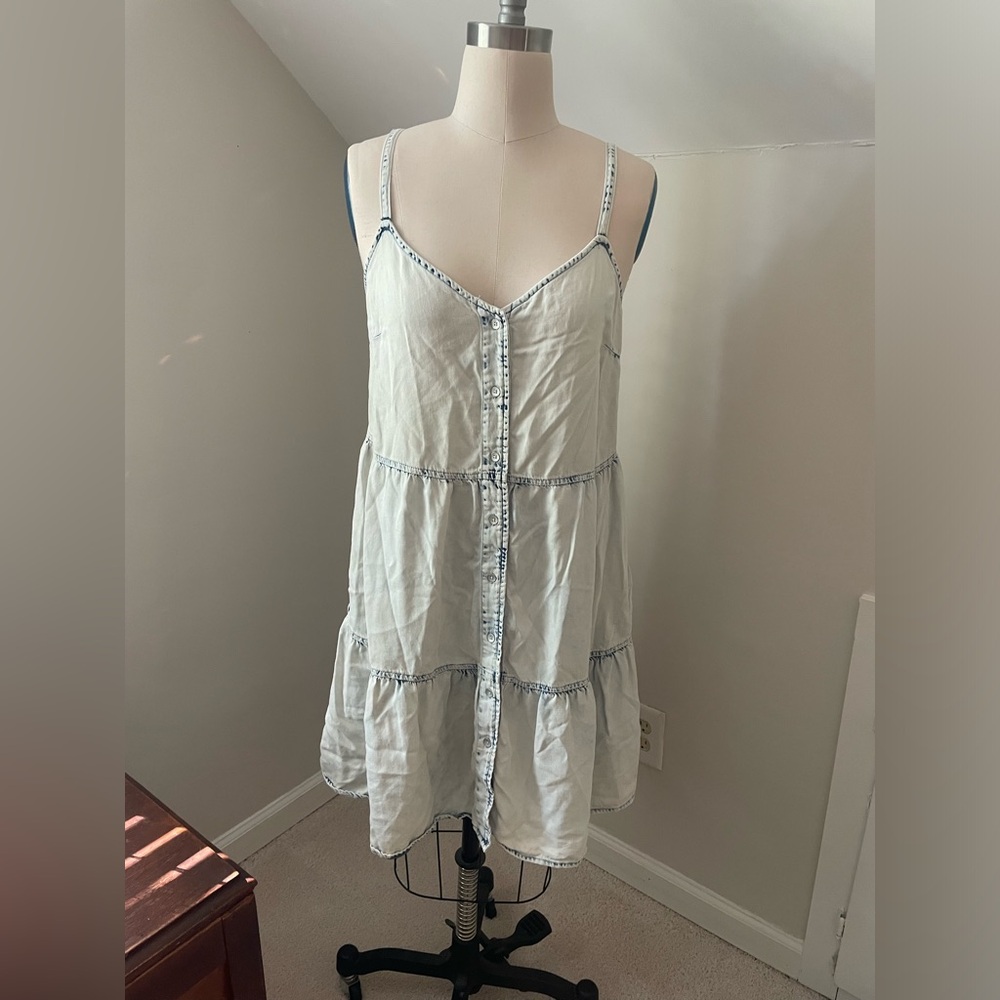 Gap tiered washed denim dress